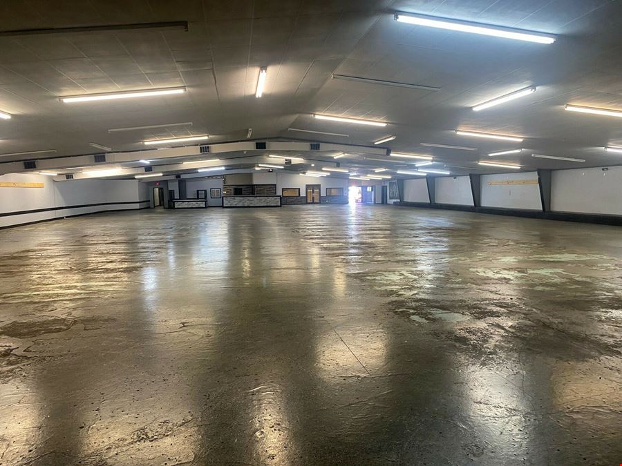 Freestanding Building For Lease
