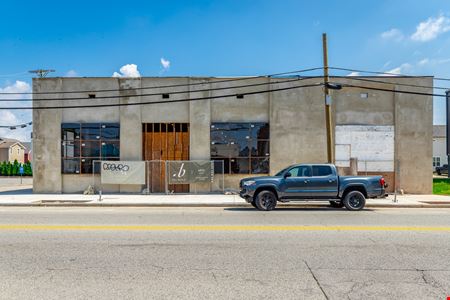 Preview of commercial space at 615 East Main Street