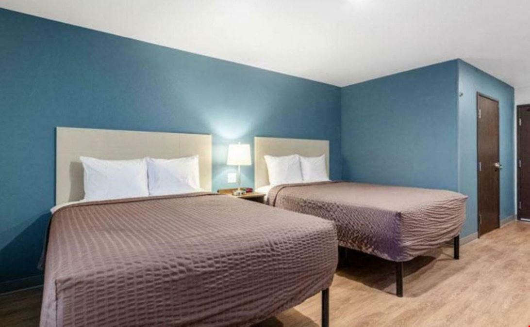 WoodSpring Suites Indianapolis Airport South