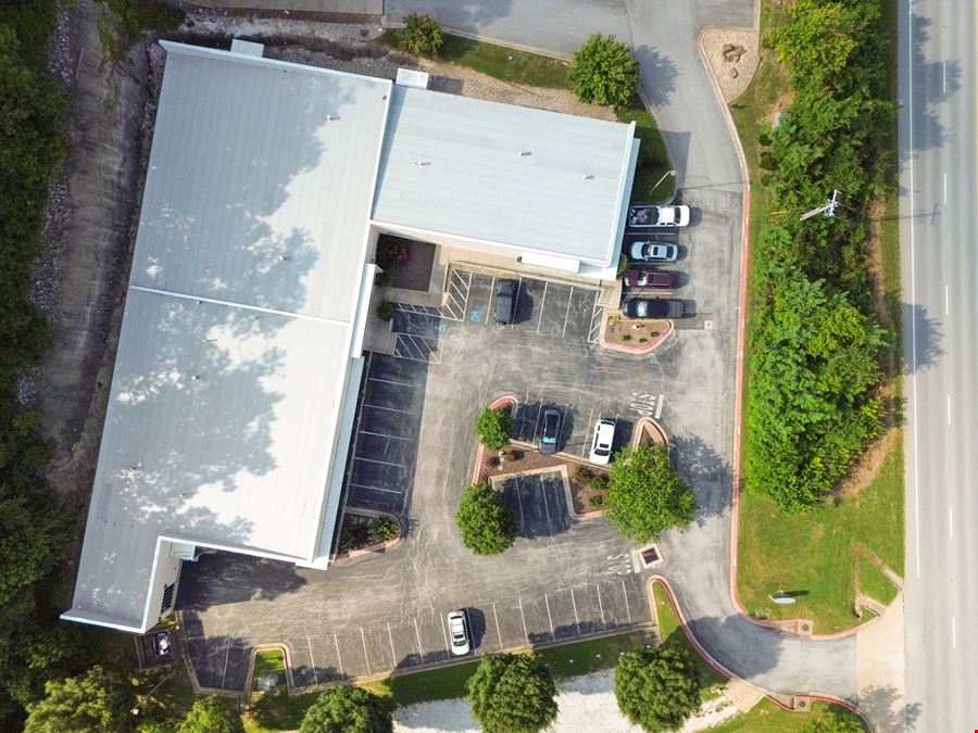 2601 N Walton Blvd