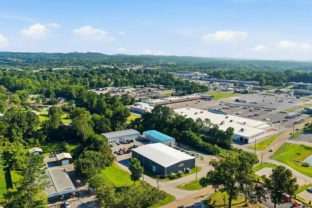 5,200 SF Climate-Controlled Warehouse/Flex Space – North Knoxville