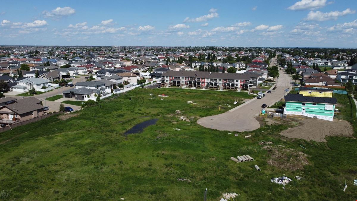 Eaux Claires Development Land