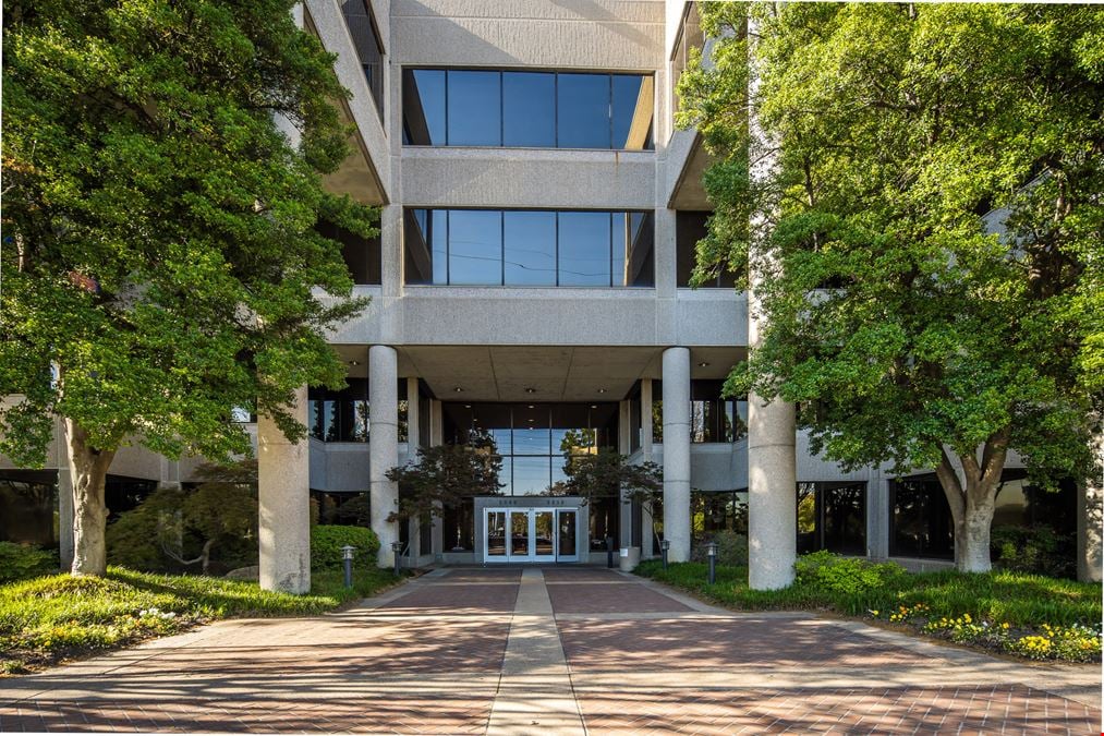 Thousand Oaks Business Center