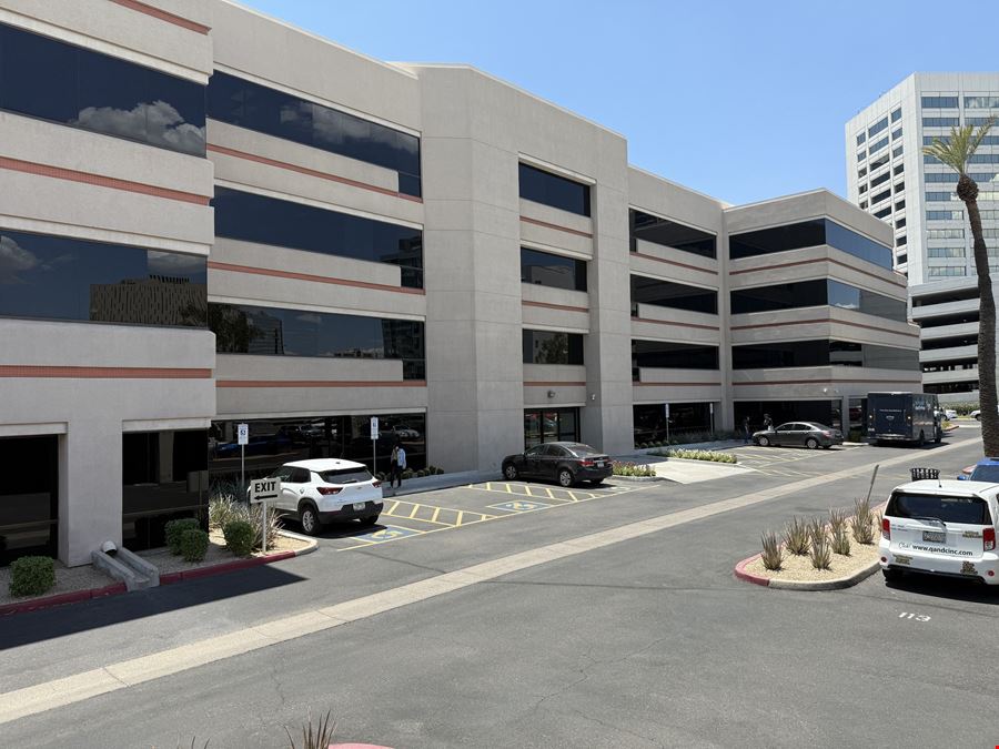 Earll Professional Plaza