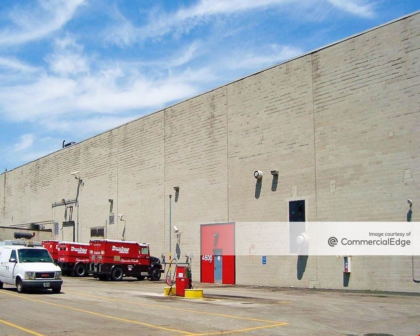 4500 West Chicago Avenue