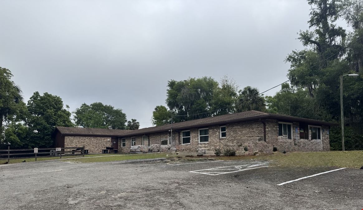 Deland Stand Alone Property- 4,248 SF