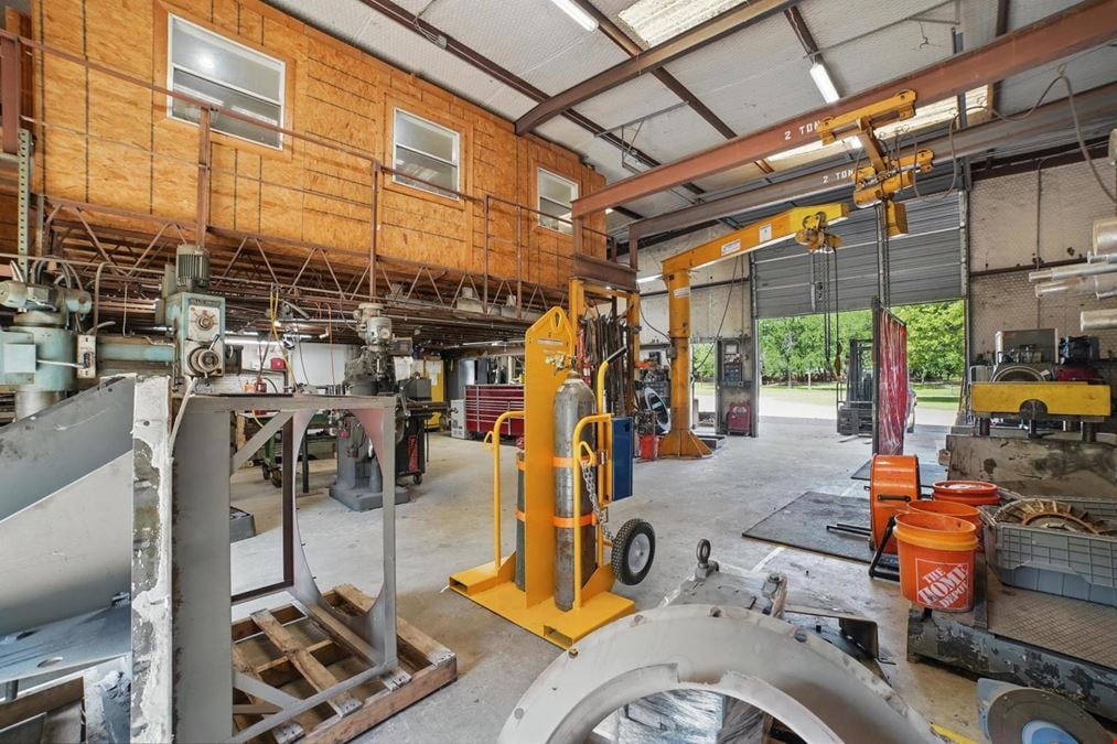 Office/Warehouse for Sale in Seagoville
