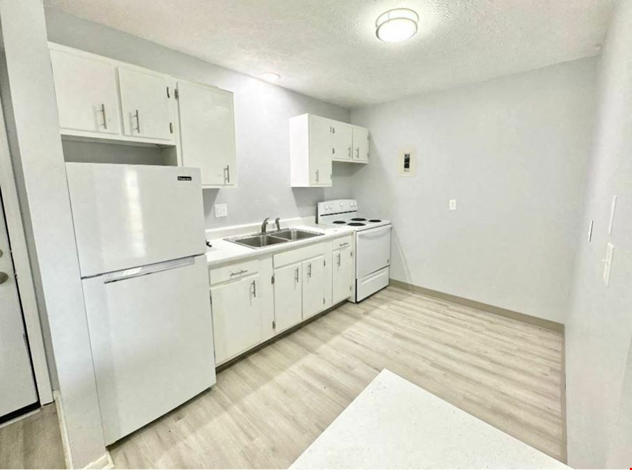Maple Ridge Apartments