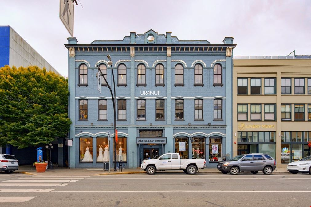 733 Johnson St (301)