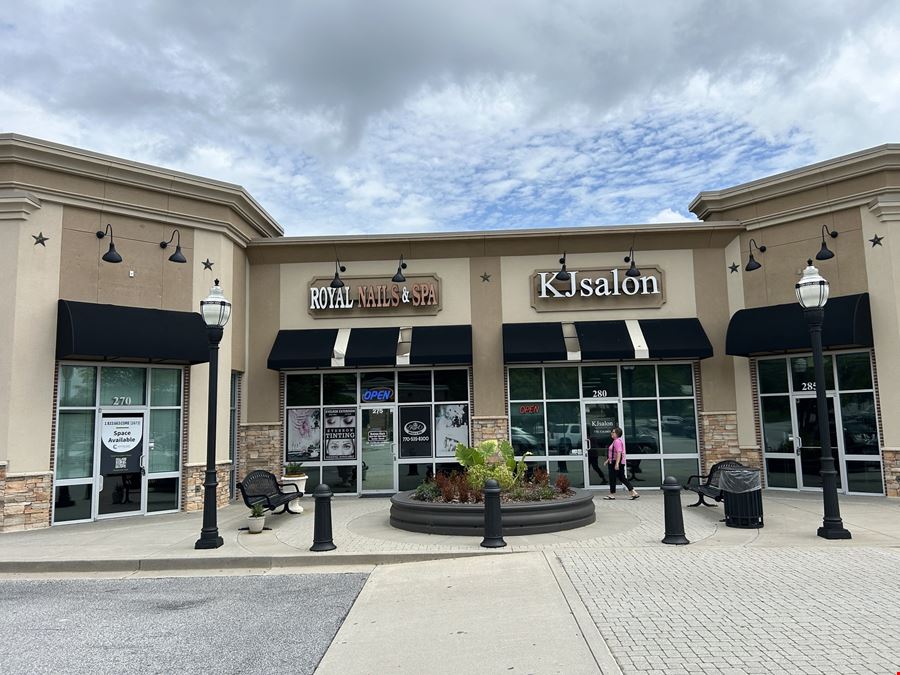 Royal Lakes Marketplace