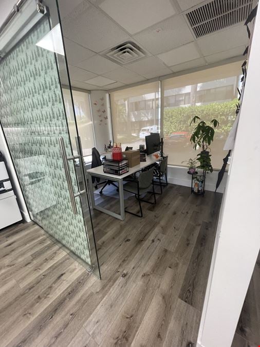 Oak Park Professional Center