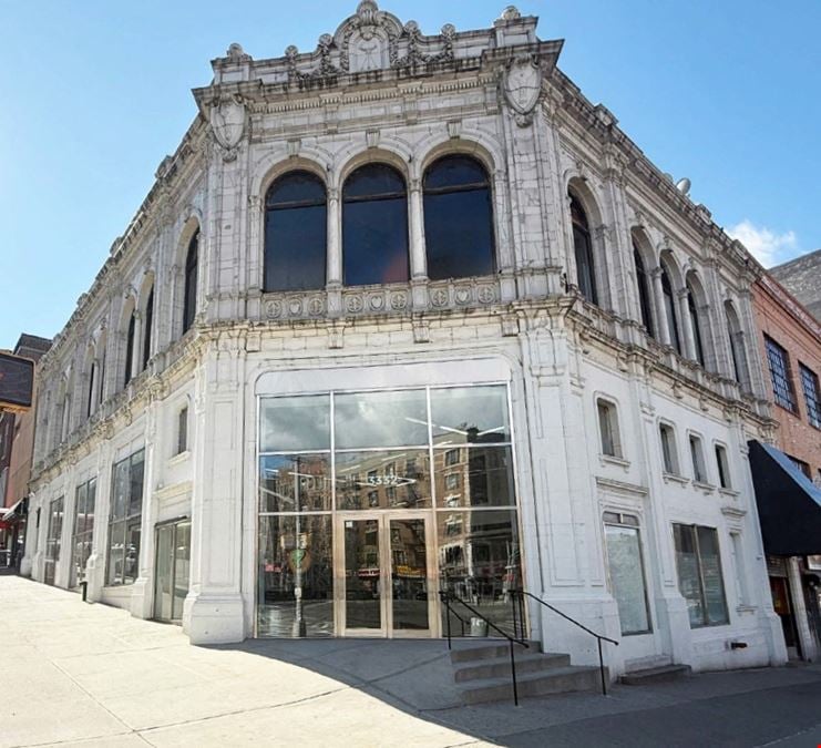 3332 Broadway