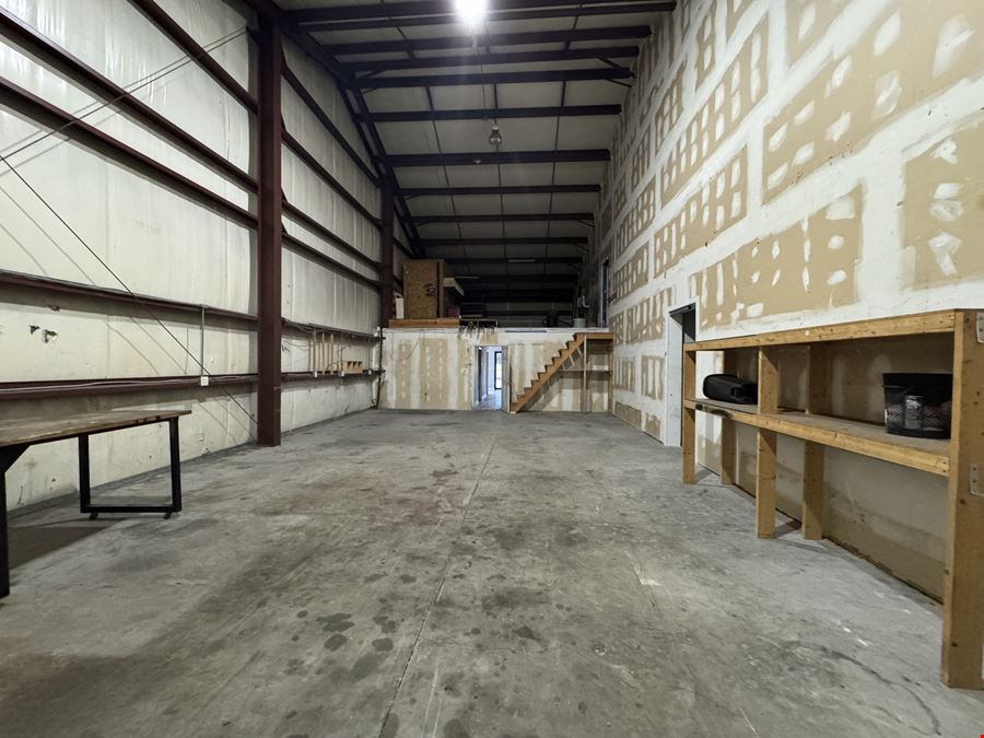 Flex / Warehouse Space - HWY 170 - Hazzard Creek
