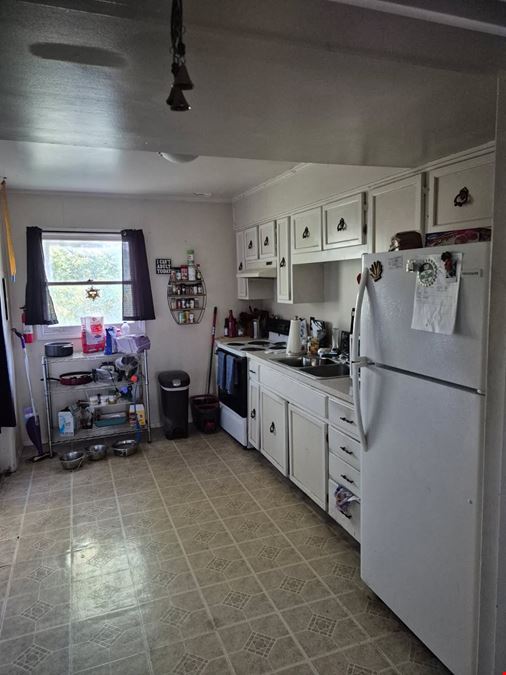 130 Brush Hill CT