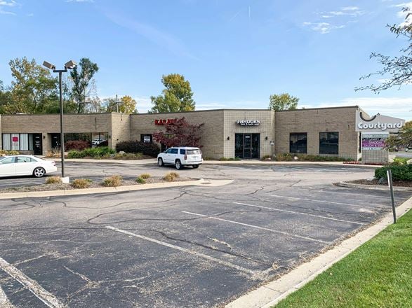 Preview of Retail space for Rent at 32500-32520 Northwestern Hwy
