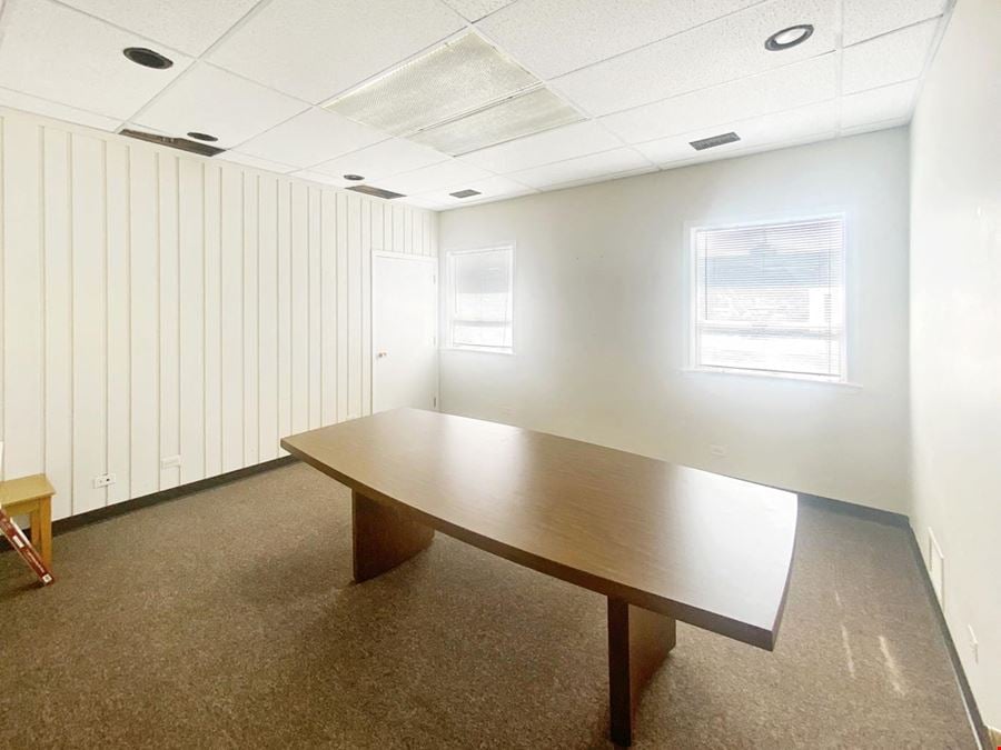 1084 Industrial Dr Bensenville