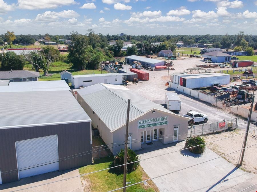 Versatile Office and Warehouse with Ample Yard Space