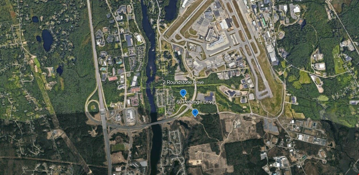 2 Roundstone Dr
