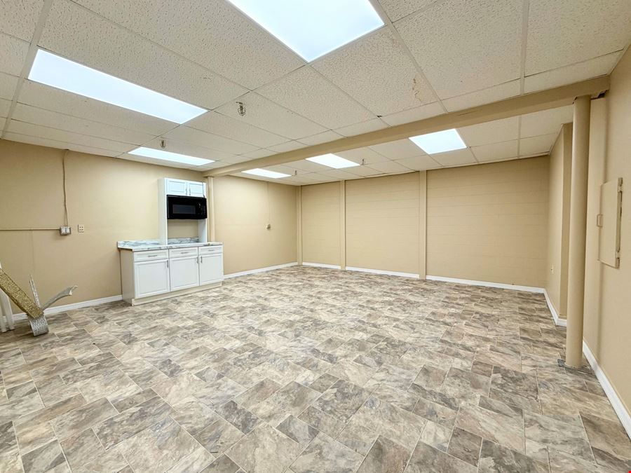 Lakeland Small Bay Industrial | For Lease