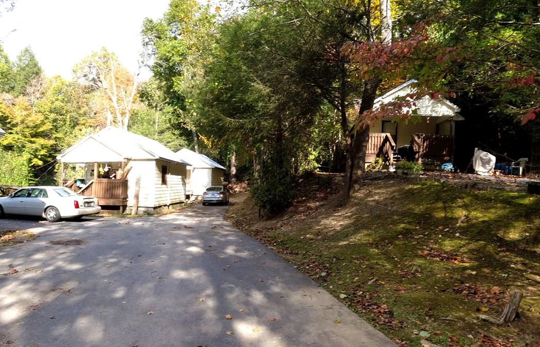 1629 East Parkway Gatlinubrg