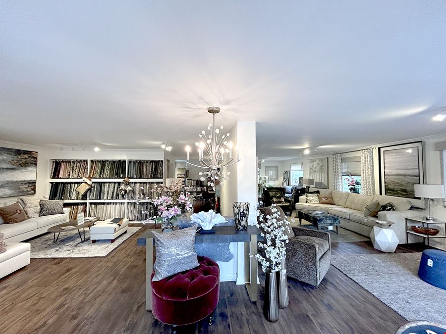 Flexible Retail/Office Space
