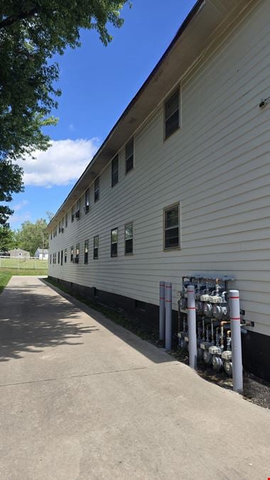 43 REDMAN AVE 10-UNIT APARTMENTS
