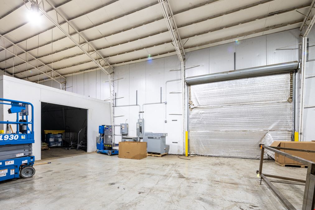 Former CBD Manufacturing Warehouse For Lease