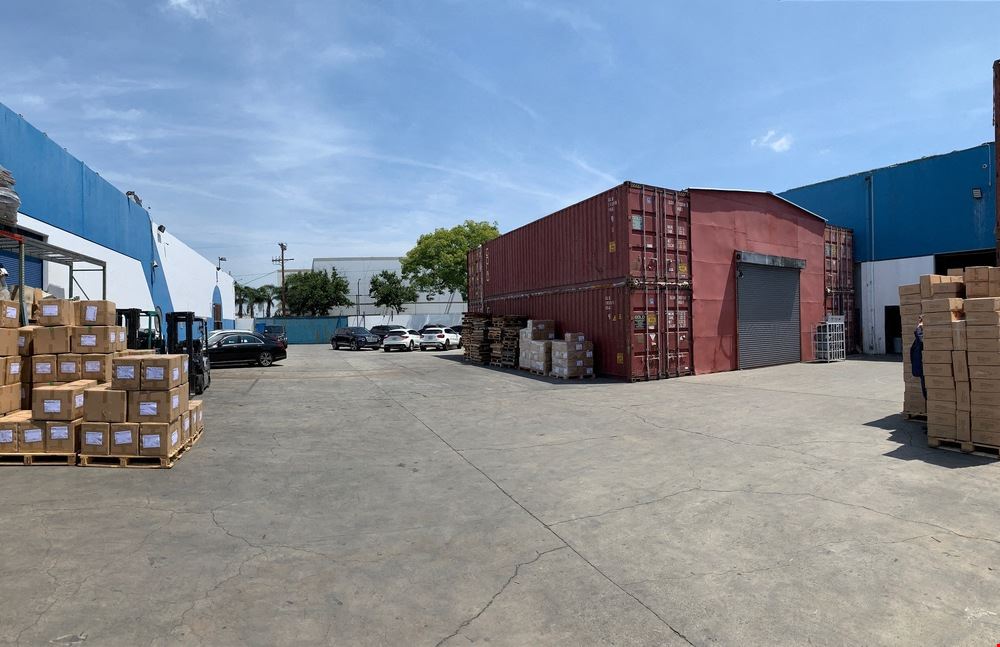 Off Market Industrial in Los Angeles