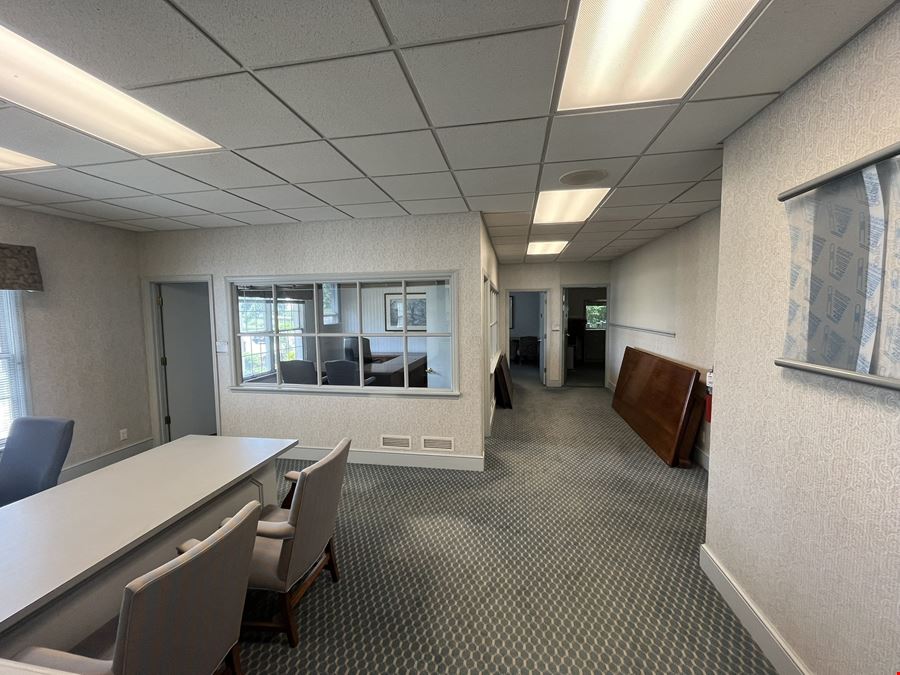 7612 Alexandria Pike