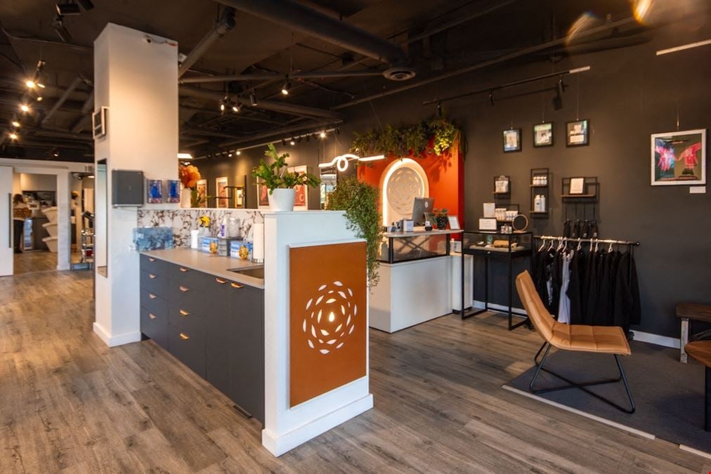 902 Commercial Drive