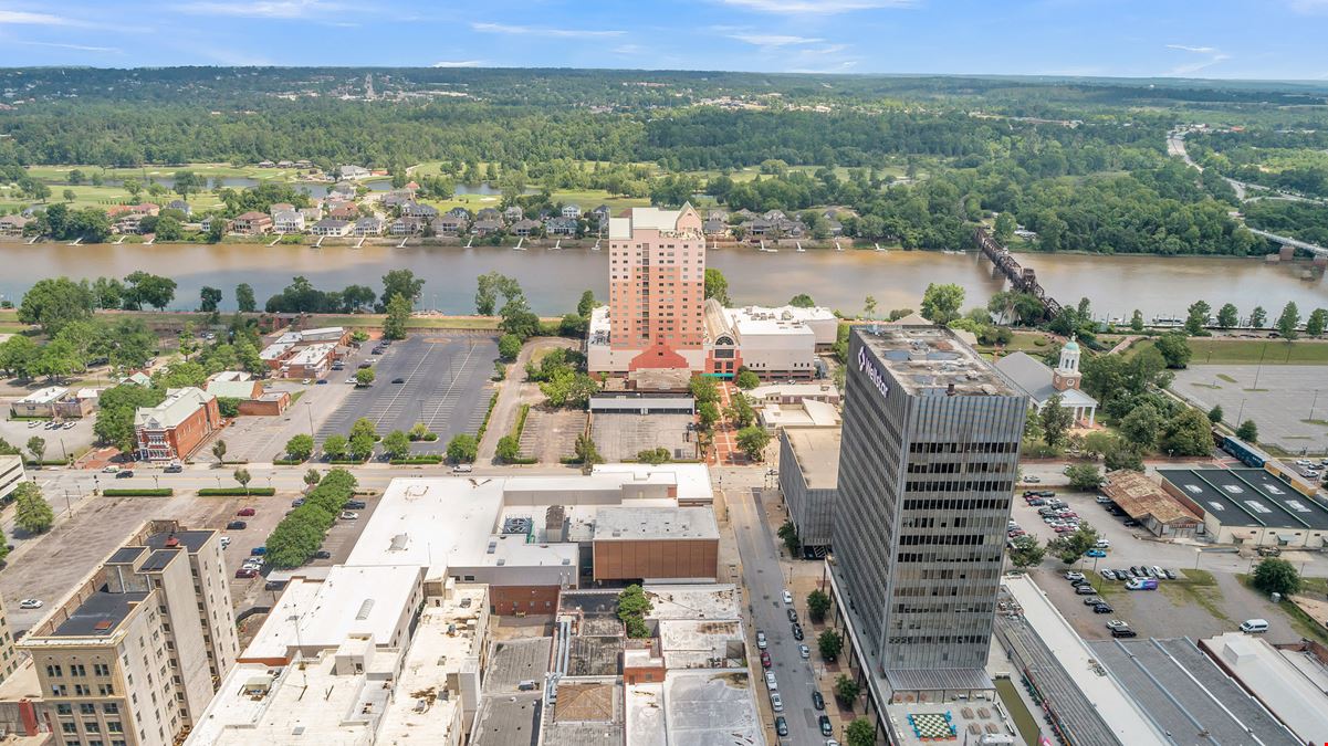 Downtown Building Restaurant & Event Venue