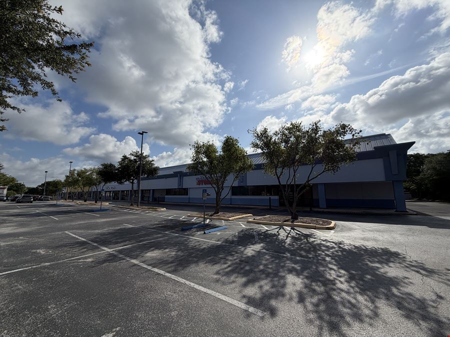 Sunset Square Shopping Center