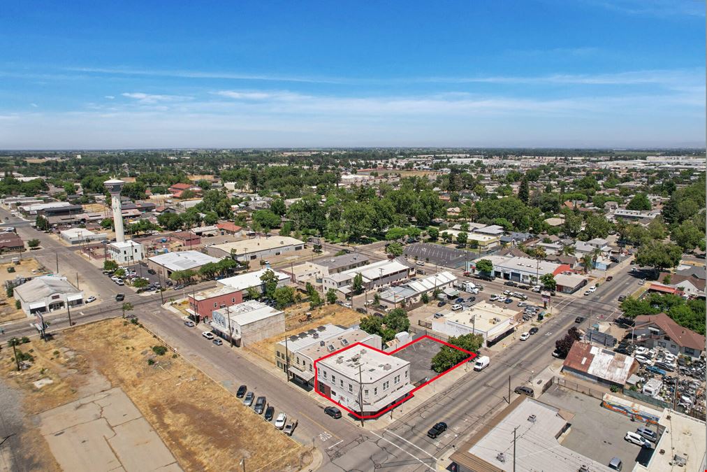 2 N Main St
