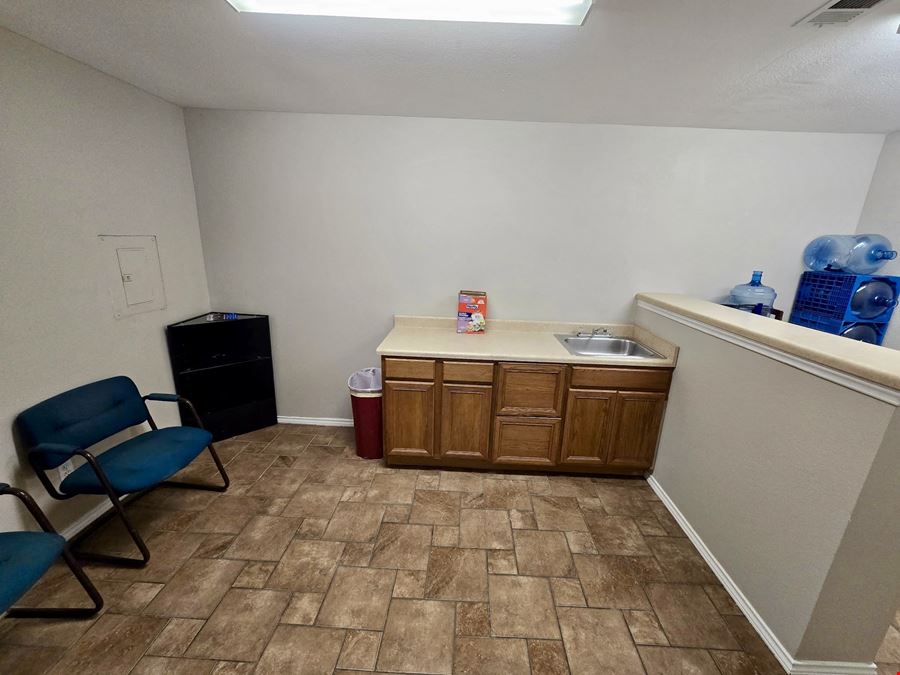 Second Generation Auto Shop - 16299 A FM-1325 - PRICE REDUCED