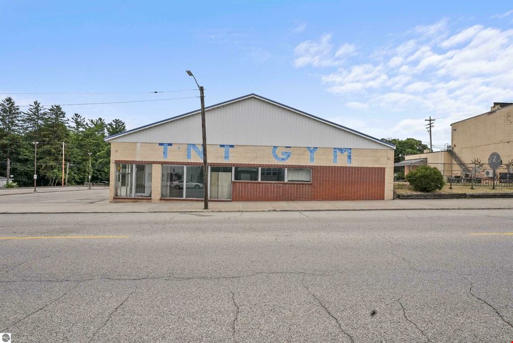 Downtown Retail Building & 50 Space Parking Lot