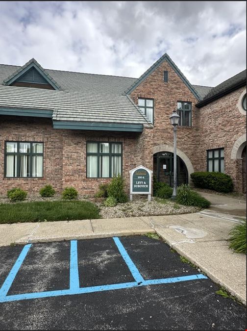 290 E 90th Dr # 4