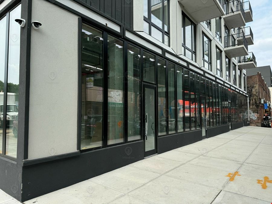 725 - 850 SF | 2667 Fulton Street  | Vanilla Box Retail Spaces With Glass Frontage For Lease