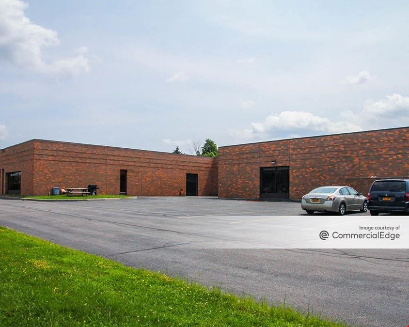 Pioneer Business Park - 6007 Fair Lakes Road