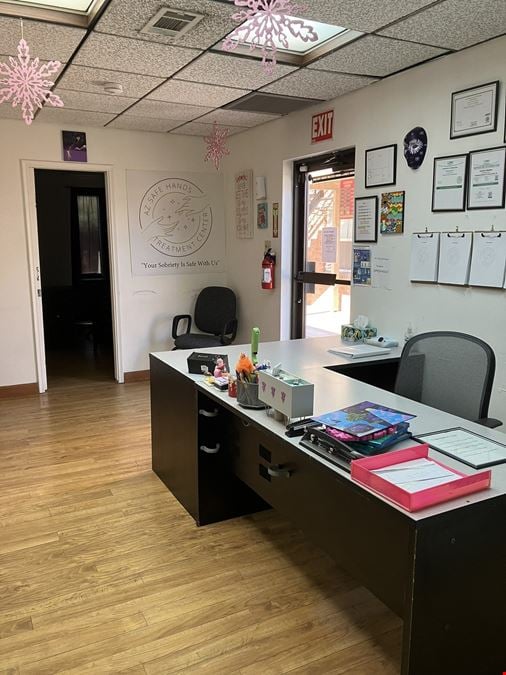 Professional Office with Introductory Rate