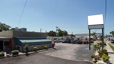 Preview of Retail space for Sale at 4413 S Tamiami Trail