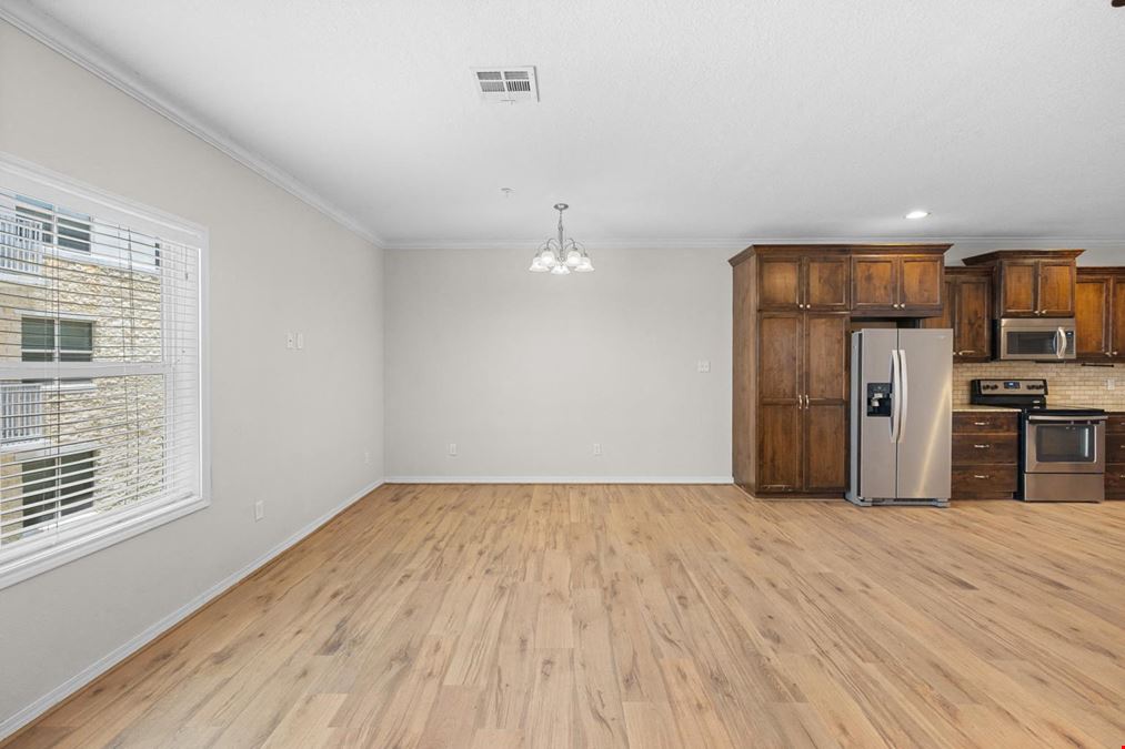 NORTHGATE FIVE-PLEX