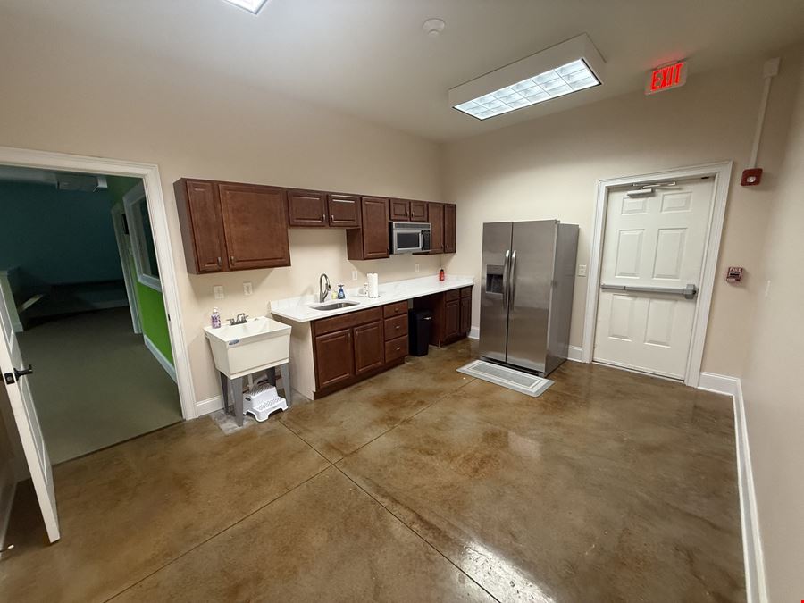 2142 Executive Hall For Sale / Lease