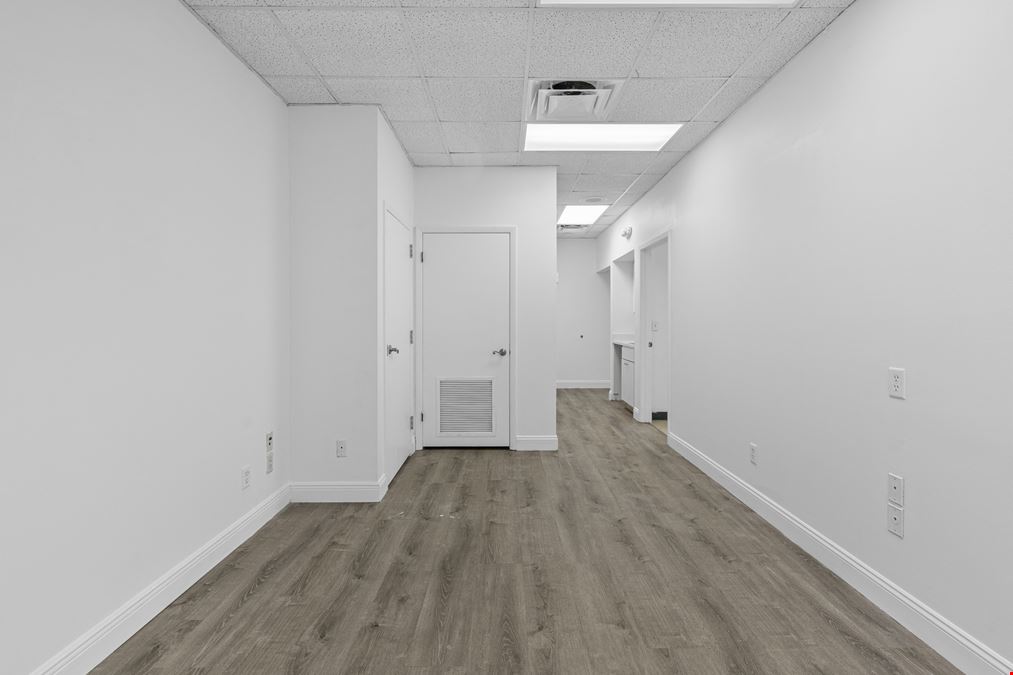 301 W Fee Ave