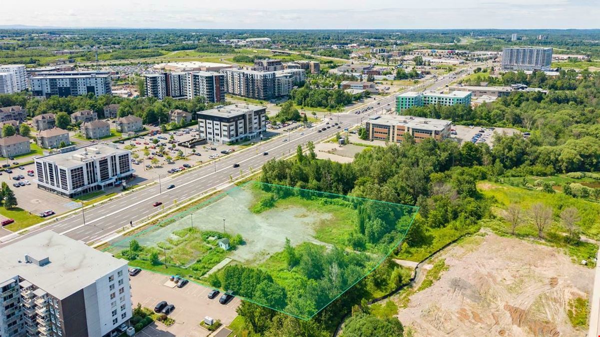 1355 boulevard Guillaume-Couture G6W0S3 — Lévis