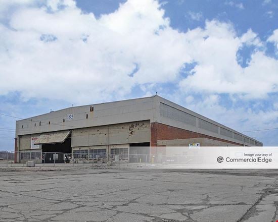 Preview of Industrial space for Rent at 1535 Exeter Road