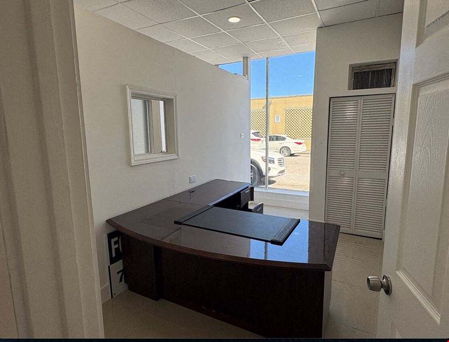 100 Hialeah Dr