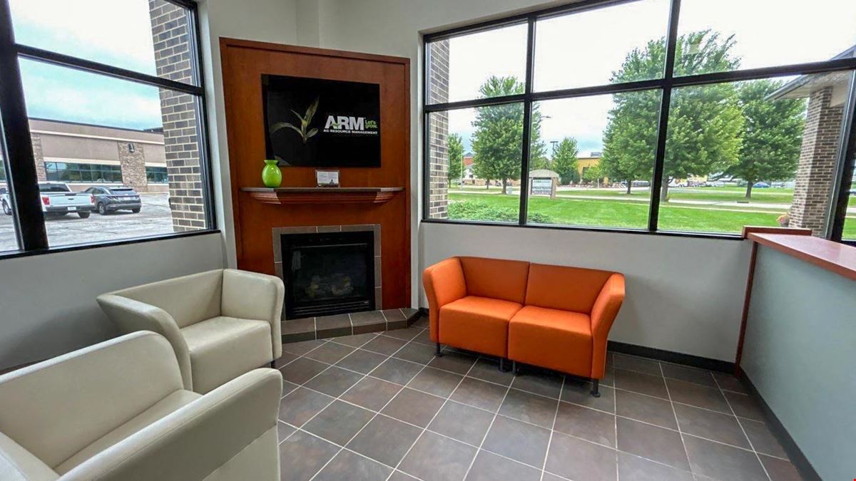 7389 Airport View Drive SW Suite #100 - Sublease Opportunity