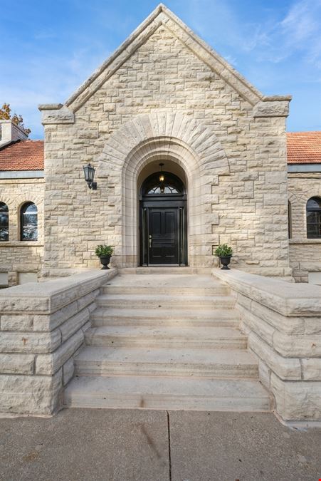 Historic Anamosa Public Library