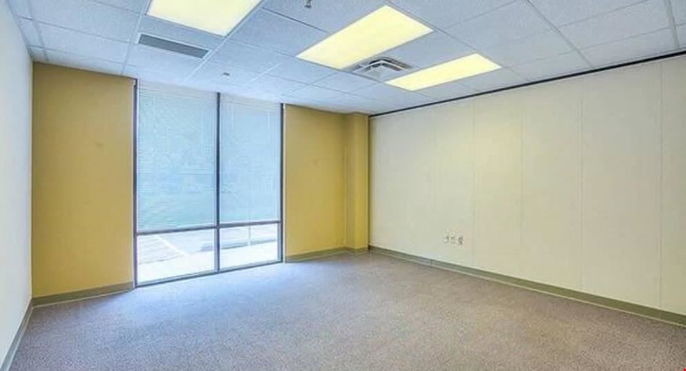 Absolute Offices - Diamond Suites