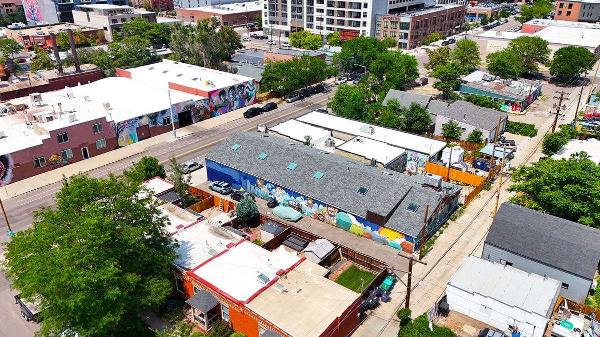 3114 Larimer St